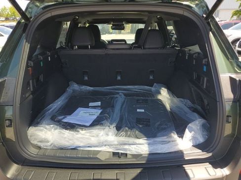 New 2026 Subaru Outback Limited AWD/4WD image 8