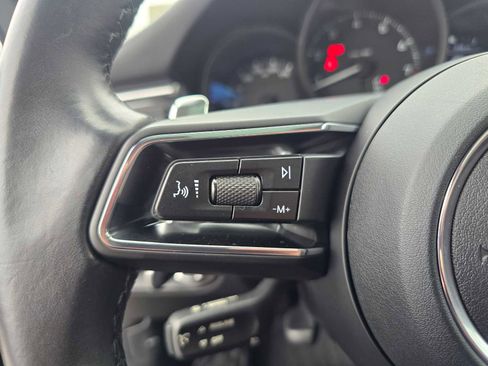 Used 2022 Porsche Macan image 34