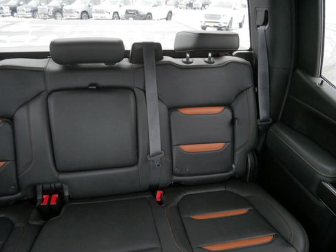 Used 2021 GMC Sierra 1500 AT4 image 14