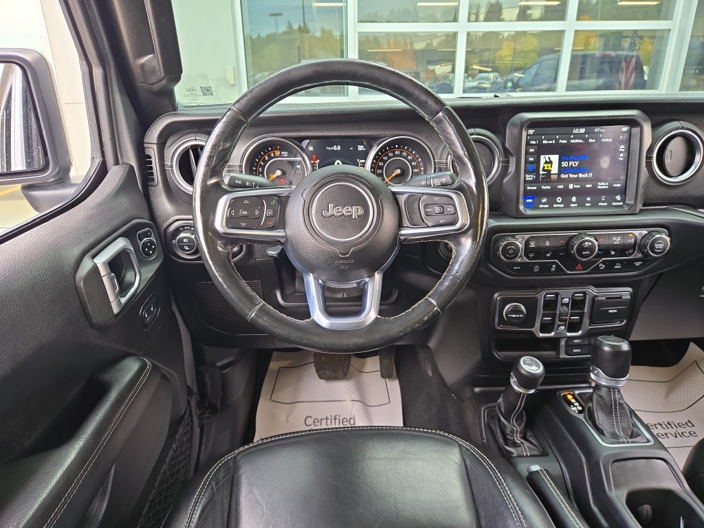 Used 2020 Jeep Gladiator Overland w/ Uconnect 4C Nav & Sound Group AWD/4WD image 18