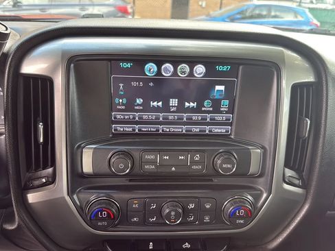 Used 2018 Chevrolet Silverado 1500 LT w/ All Star Edition AWD/4WD image 33