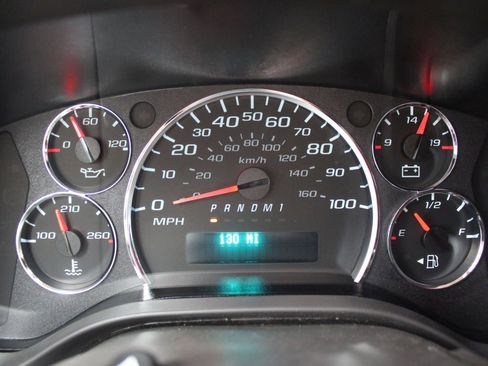 New 2025 GMC Savana 3500 image 18