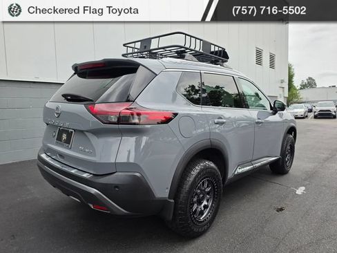 Used 2023 Nissan Rogue SL w/ SL Premium Package AWD/4WD image 5
