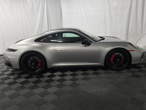 Used 2026 Porsche 911 Carrera 4 GTS AWD/4WD image 8