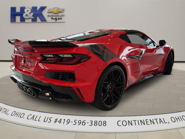 Used 2023 Chevrolet Corvette Z06 RWD image 6