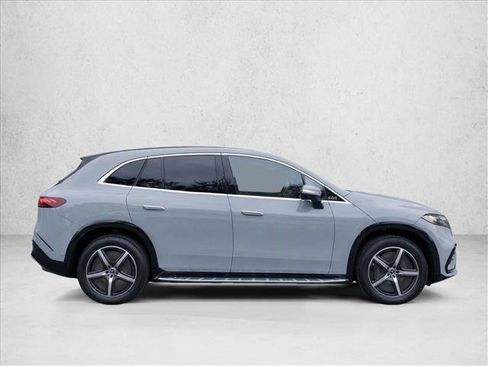 Used 2023 Mercedes-Benz EQS 450+ SUV image 8