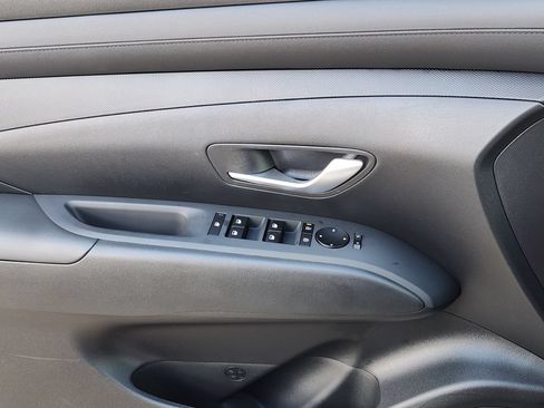 Used 2026 Hyundai Tucson SE FWD image 22