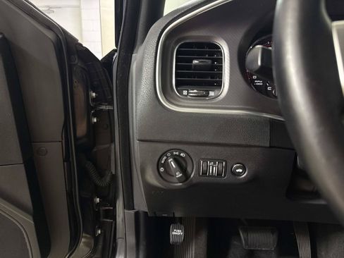 Used 2013 Dodge Charger R/T RWD image 31