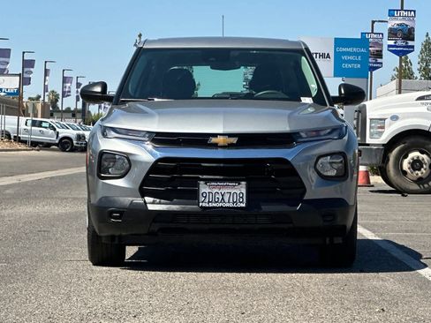 Used 2023 Chevrolet TrailBlazer LS FWD image 11