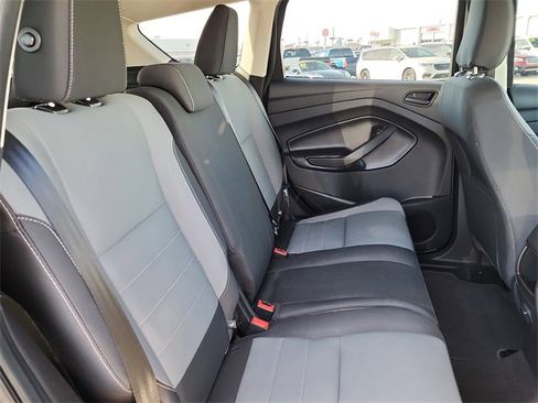 Used 2018 Ford Escape S image 21