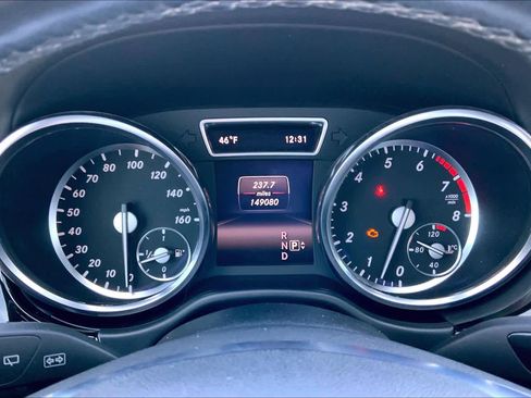 Used 2014 Mercedes-Benz GL 450 4MATIC image 24