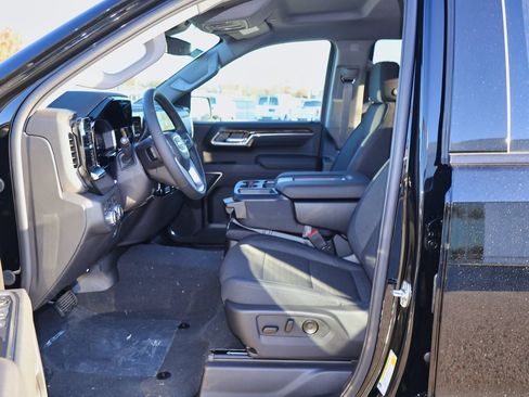 New 2026 GMC Sierra 1500 Elevation image 6