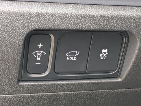 Used 2025 Kia Sorento SX image 11