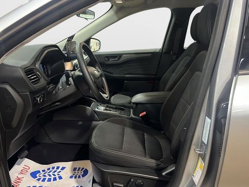 Used 2023 Ford Escape Active AWD/4WD image 17