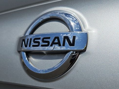 Used 2018 Nissan Rogue Sport SV FWD image 30