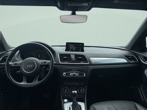 Used 2017 Audi Q3 2.0T Prestige w/ Prestige Package AWD/4WD image 21