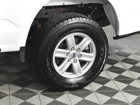 Used 2022 Ford F150 XLT image 52