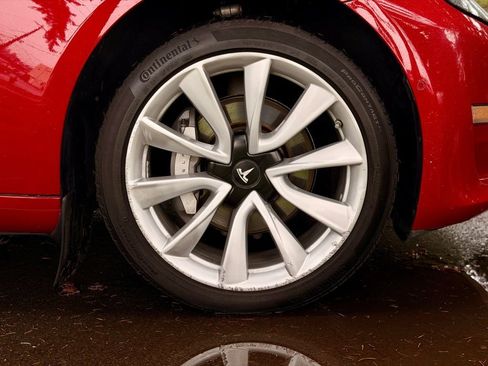 Used 2018 Tesla Model 3 Long Range RWD image 55