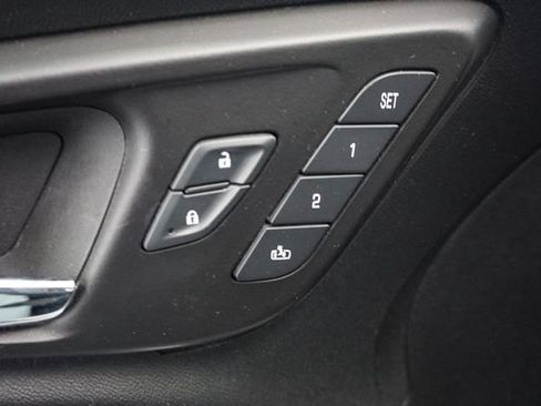 Used 2024 Chevrolet Malibu LT FWD image 7