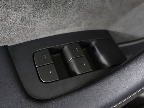 Used 2022 Tesla Model 3 Long Range AWD/4WD image 40
