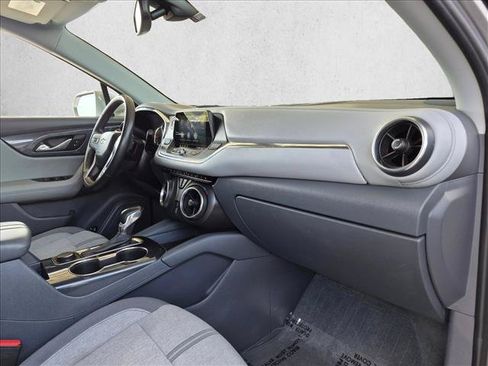 Used 2019 Chevrolet Blazer LT FWD image 21