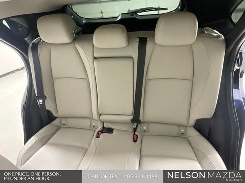 Used 2025 MAZDA CX-30 AWD 2.5 S w/ Preferred Package image 26