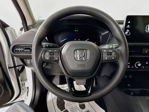 Certified 2027 Honda HR-V LX image 12