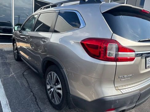 Used 2019 Subaru Ascent Limited w/ Popular Package #2 AWD/4WD image 2