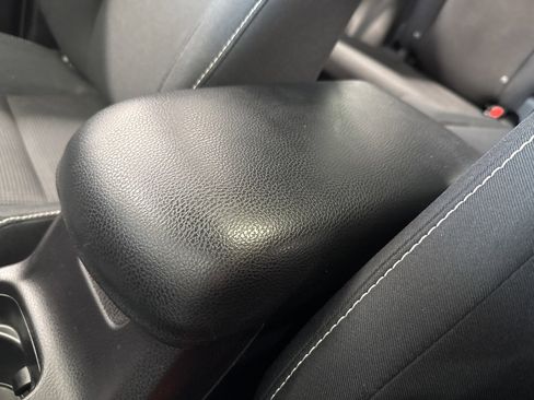 Certified 2018 Toyota RAV4 XLE image 30