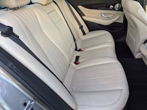 Used 2022 Mercedes-Benz E 350 Sedan w/ Warmth & Comfort Package image 18