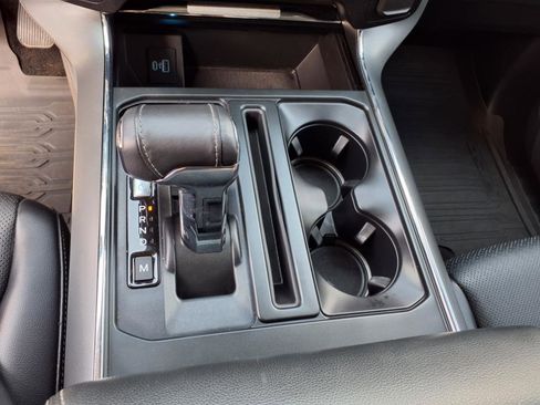 Used 2021 Ford F150 Lariat image 17