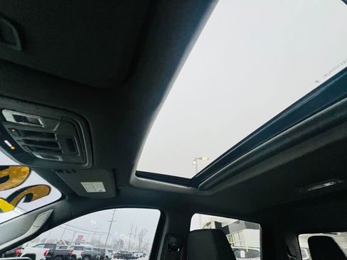 Used 2024 GMC Sierra 1500 SLT w/ SLT Premium Plus Package image 35