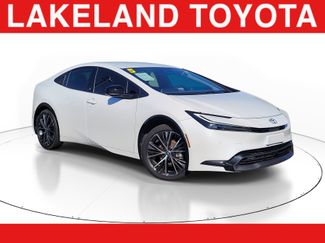 Used 2025 Toyota Prius XLE video 1