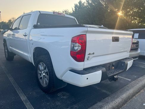 Used 2017 Toyota Tundra Limited w/ Limited Premium Package AWD/4WD image 7