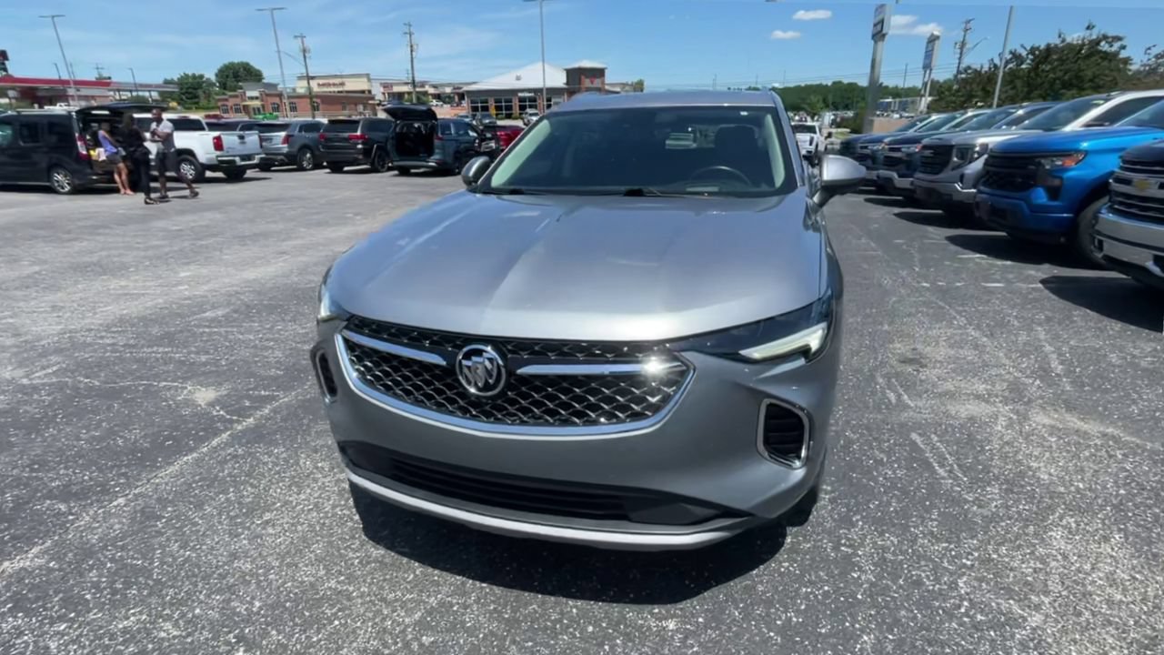 Used 2023 Buick Envision Avenir AWD/4WD image 4