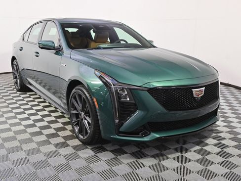 New 2026 Cadillac CT5 V w/ Platinum Package image 9