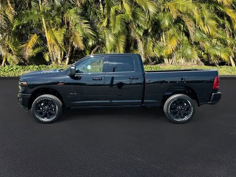 New 2026 RAM 2500 Laramie AWD/4WD image 2