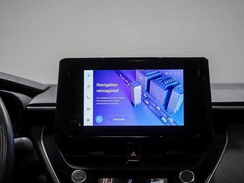 Certified 2024 Toyota Corolla SE image 15