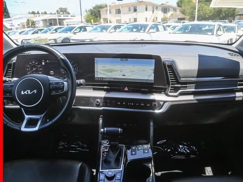 Certified 2023 Kia Sportage SX FWD image 12