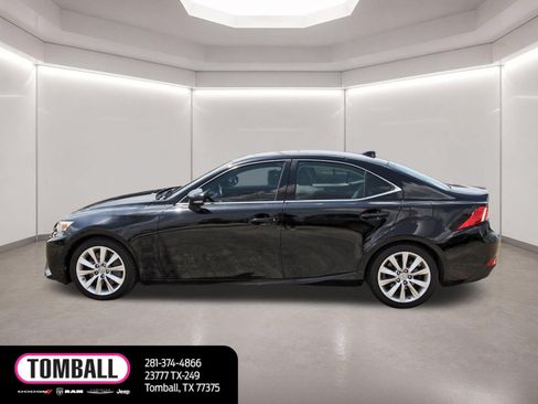 Used 2016 Lexus IS 200t RWD image 4