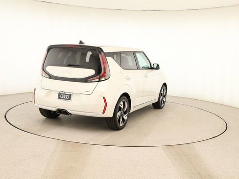 Used 2023 Kia Soul GT-Line image 2