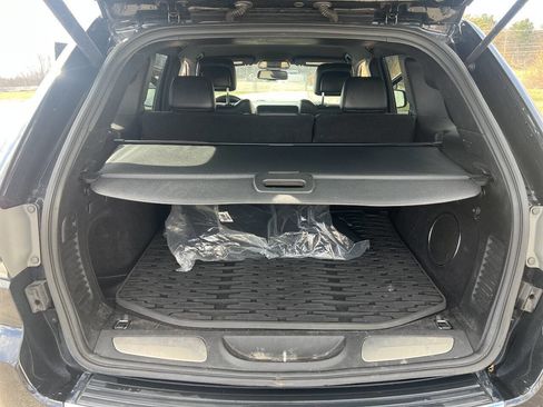 Used 2014 Jeep Grand Cherokee Limited image 15