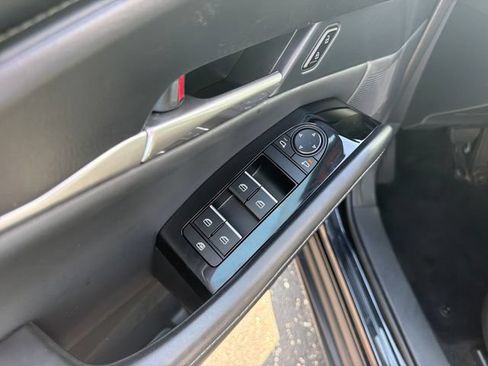 Used 2025 MAZDA CX-30 AWD 2.5 S w/ Select Sport Pkg image 11
