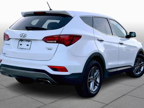 Used 2018 Hyundai Santa Fe Sport image 14