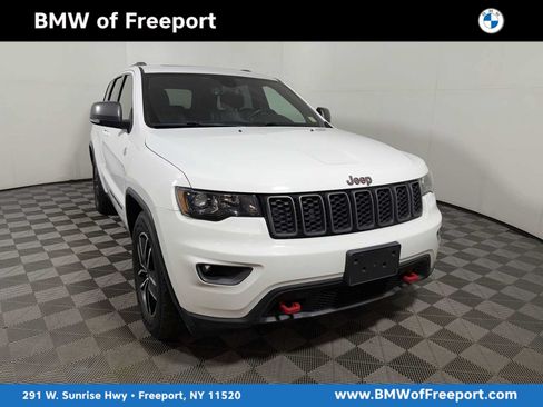 Used 2021 Jeep Grand Cherokee Trailhawk AWD/4WD image 1