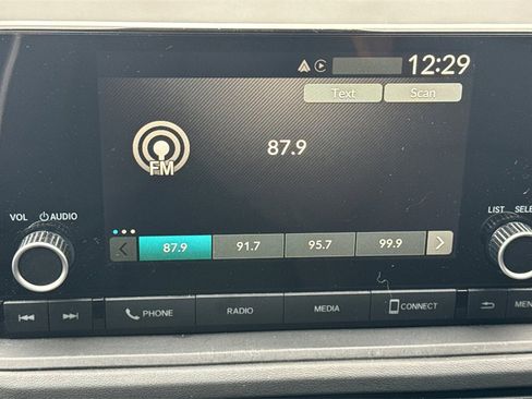 Used 2024 Honda Accord LX image 19