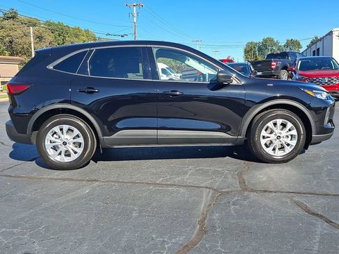 New 2026 Ford Escape Active image 8