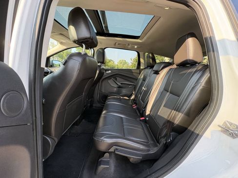 Used 2013 Ford Escape Titanium w/ Parking Technology Pkg AWD/4WD image 22