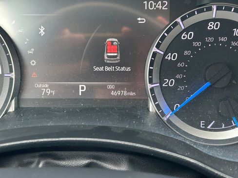 Used 2023 Toyota Highlander LE FWD image 36
