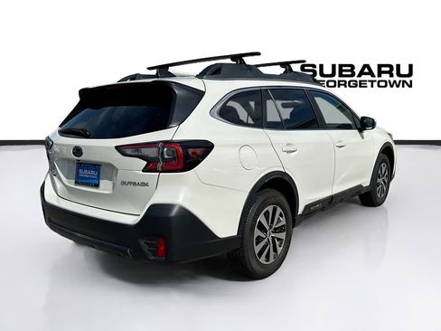 Used 2021 Subaru Outback Premium AWD/4WD image 7